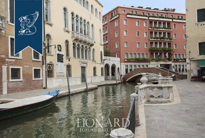 Image No.20-Propriété de 25 chambres à vendre à Venice