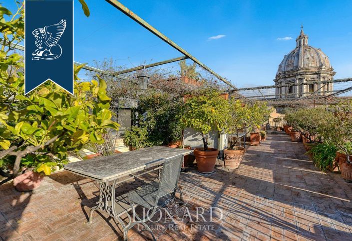 Image No.2-Appartement de 4 chambres à vendre à Rome