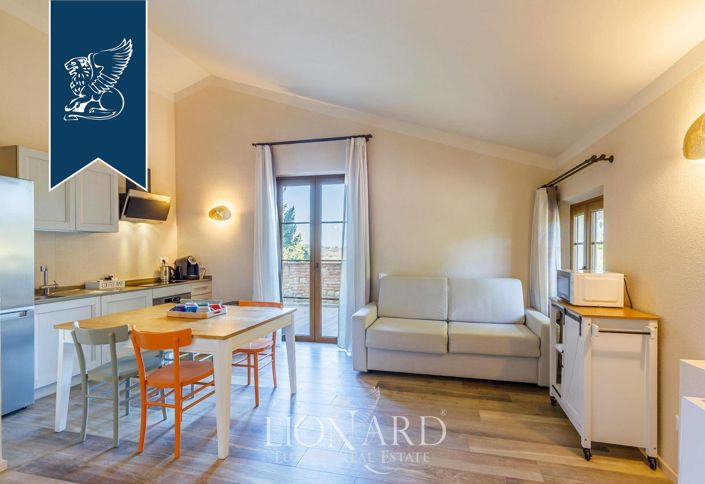 Image No.15-Ferme de 4 chambres à vendre à Fauglia