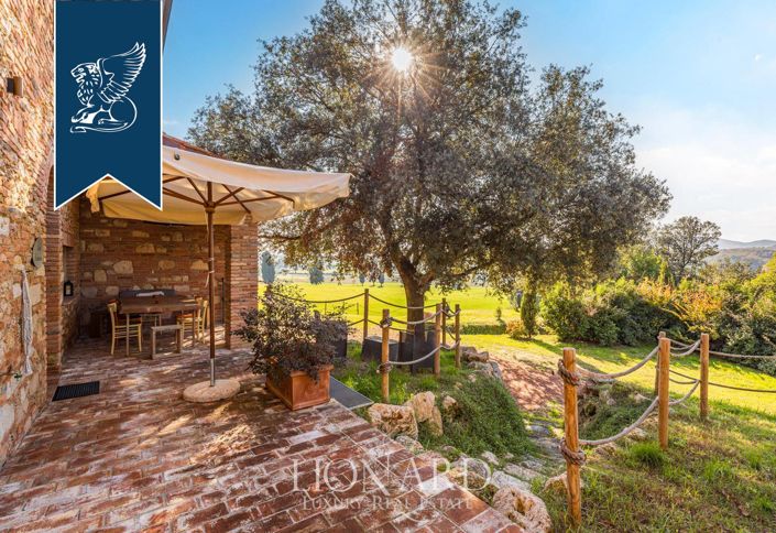 Image No.9-Ferme de 4 chambres à vendre à Fauglia