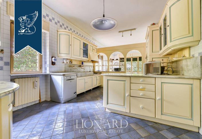 Image No.20-Villa de 21 chambres à vendre à Rome