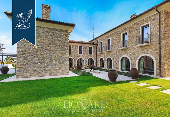 Image No.11-Villa de 4 chambres à vendre à Piacenza