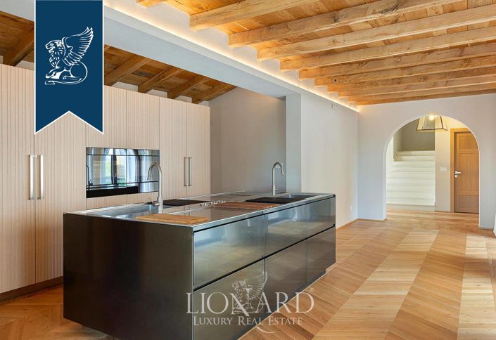 Image No.16-Villa de 4 chambres à vendre à Piacenza