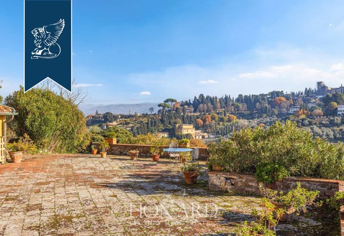 Image No.18-8 Bed Villa for sale