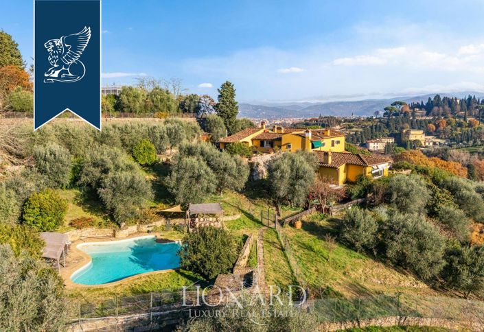 Image No.6-8 Bed Villa for sale