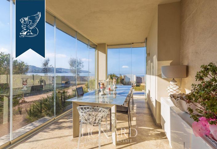 Image No.13-9 Bed Villa for sale