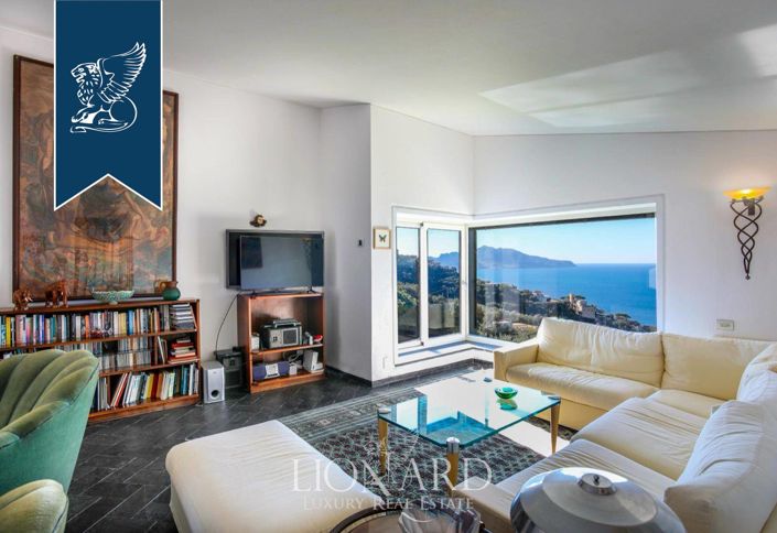 Image No.19-Villa de 10 chambres à vendre à Massa Lubrense