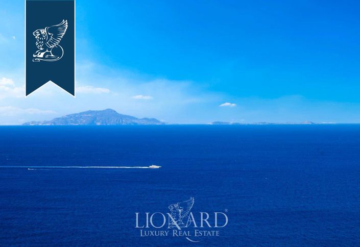 Image No.8-Villa de 10 chambres à vendre à Massa Lubrense