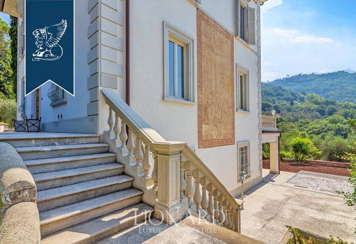 Image No.13-5 Bed Villa for sale