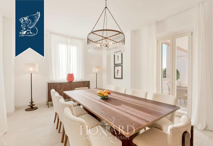 Image No.18-7 Bed Villa for sale