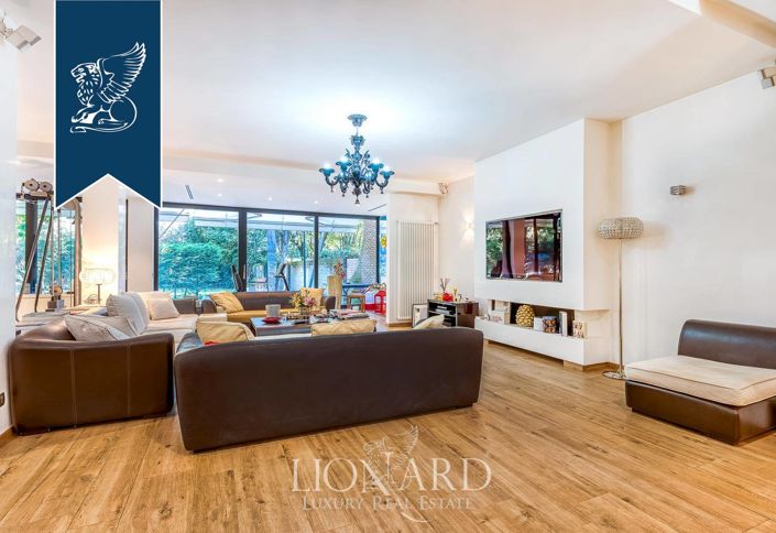 Image No.8-Villa de 4 chambres à vendre à Rome