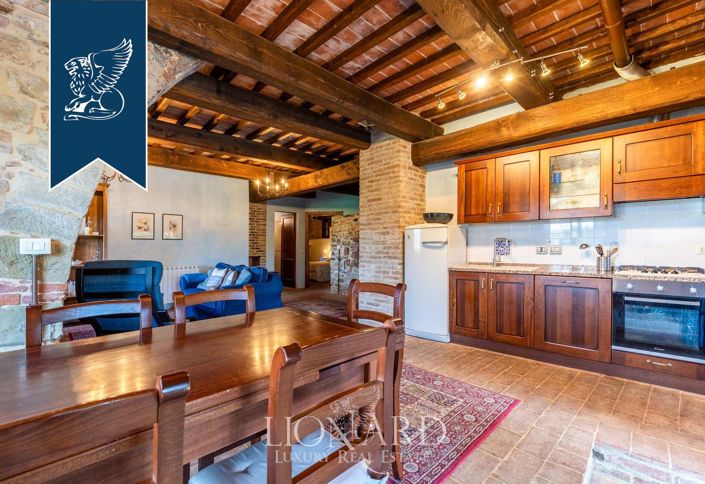 Image No.11-12 Bed Hotel for sale