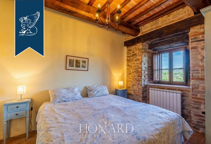 Image No.15-12 Bed Hotel for sale