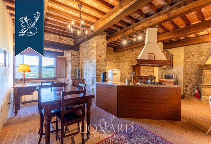 Image No.17-12 Bed Hotel for sale