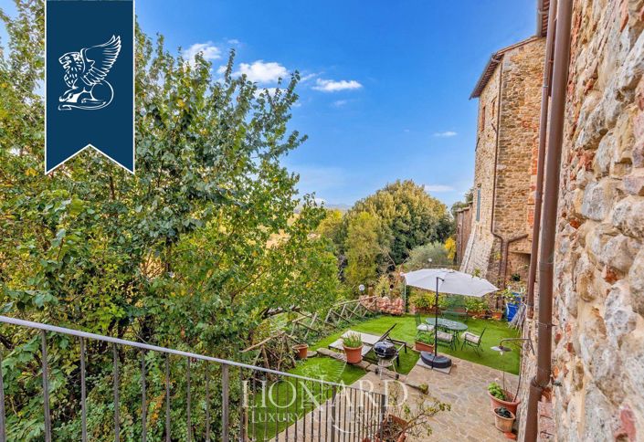 Image No.6-12 Bed Hotel for sale