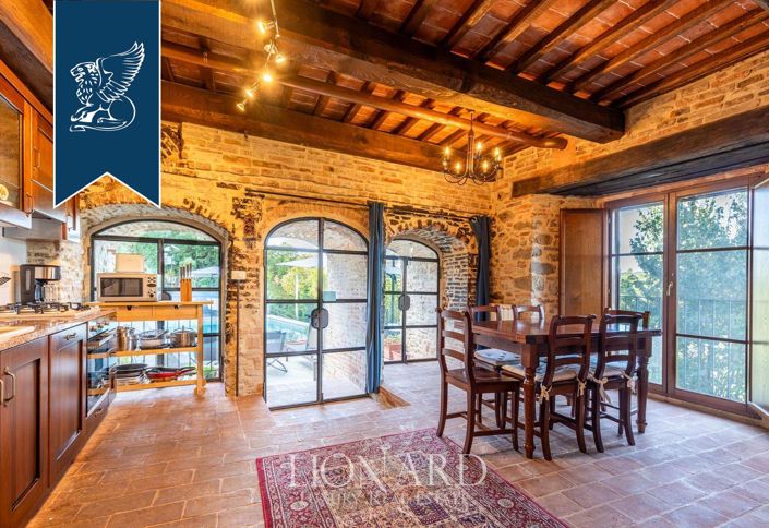 Image No.7-12 Bed Hotel for sale