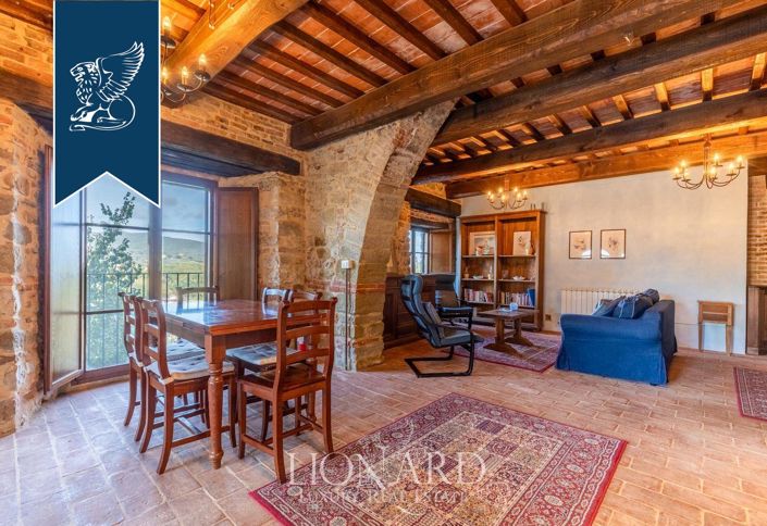 Image No.8-12 Bed Hotel for sale