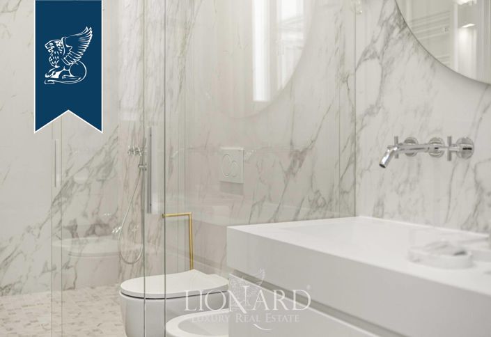 Image No.8-5 Bed Apartment for sale