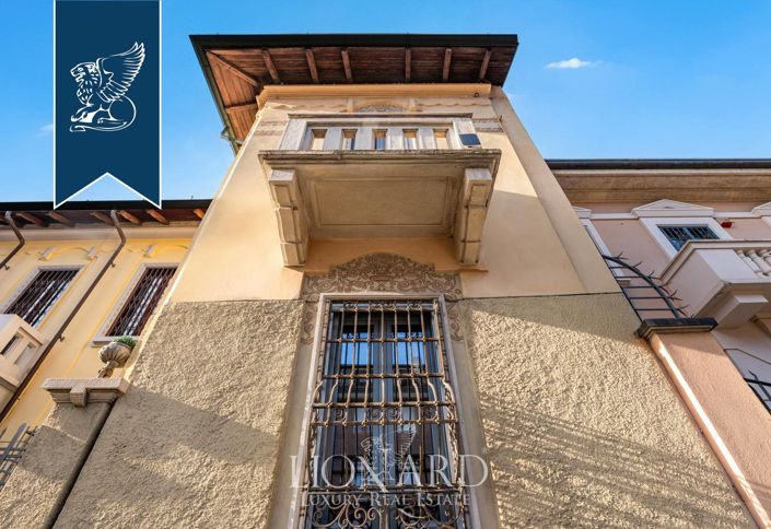 Image No.2-3 Bed Villa for sale