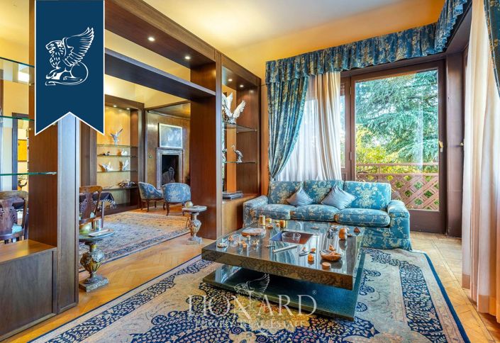 Image No.17-6 Bed Villa for sale