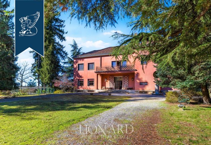 Image No.2-6 Bed Villa for sale