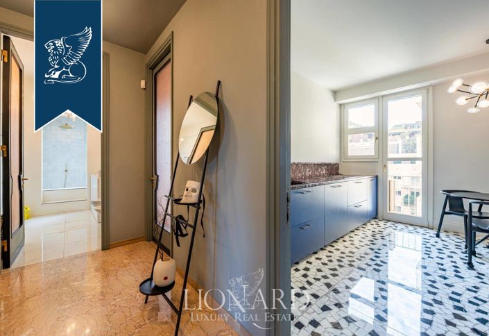 Image No.10-3 Bed Apartment for sale