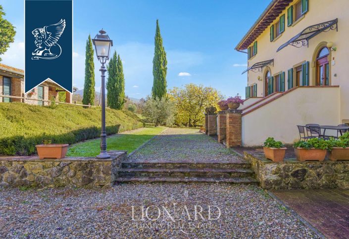 Image No.13-15 Bed Farmhouse for sale