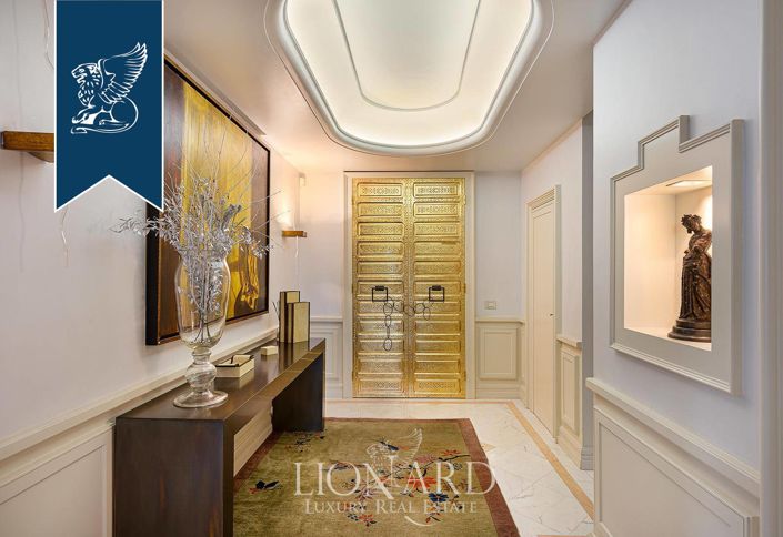 Image No.11-6 Bed Apartment for sale