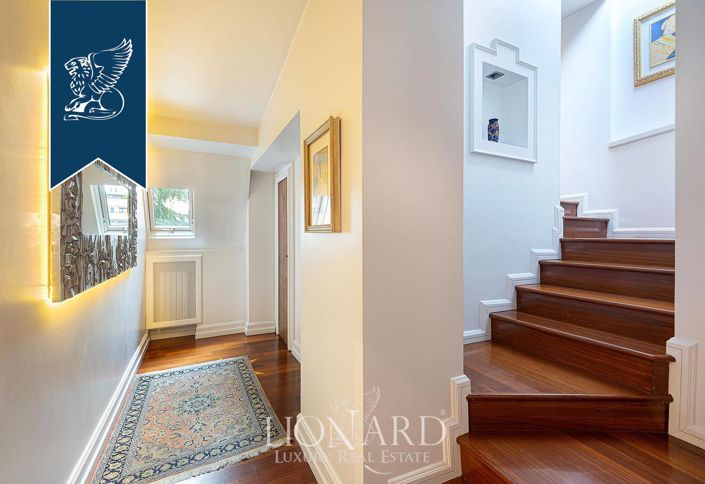 Image No.15-6 Bed Apartment for sale