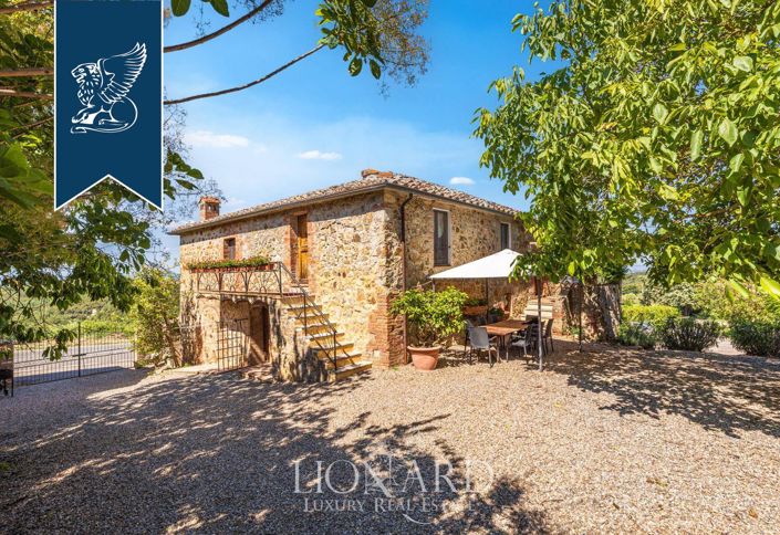 Image No.26-12 Bed Villa for sale