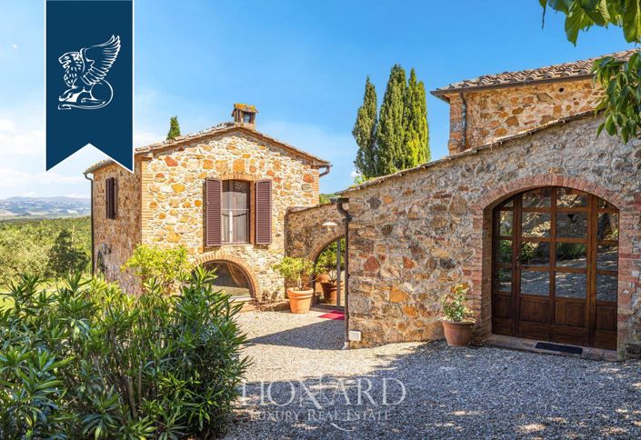 Image No.28-12 Bed Villa for sale