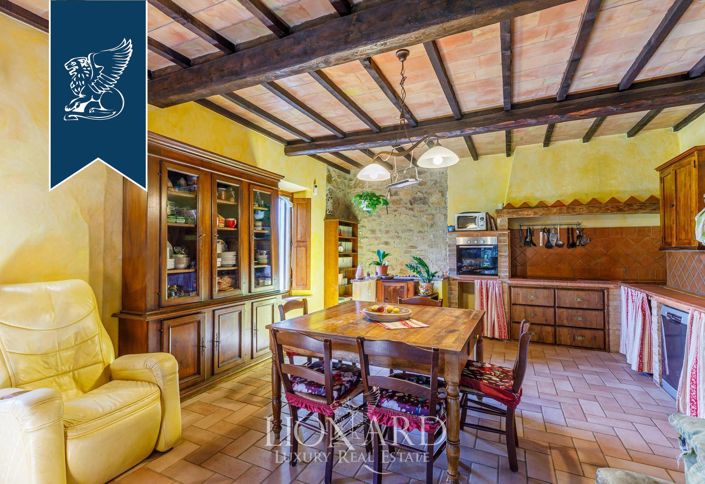 Image No.47-12 Bed Villa for sale