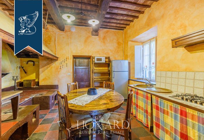 Image No.33-12 Bed Villa for sale
