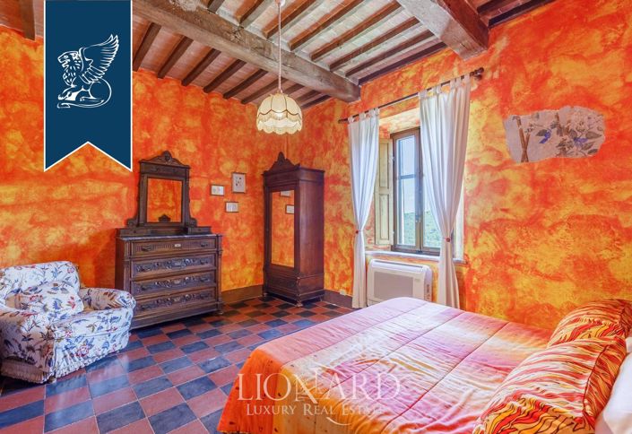Image No.40-12 Bed Villa for sale