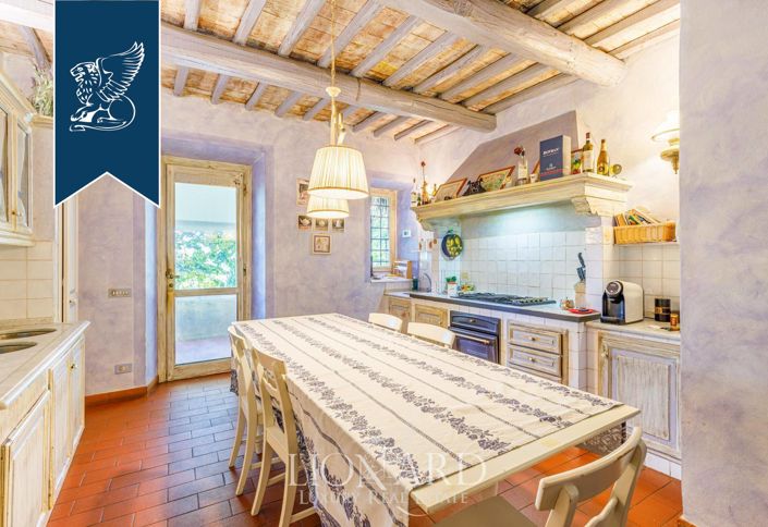 Image No.14-7 Bed Villa for sale