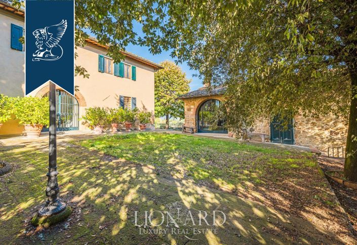 Image No.7-7 Bed Villa for sale