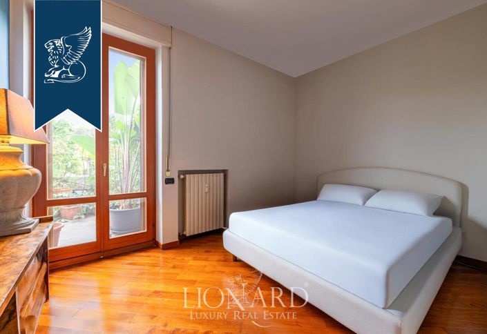 Image No.15-3 Bed Apartment for sale