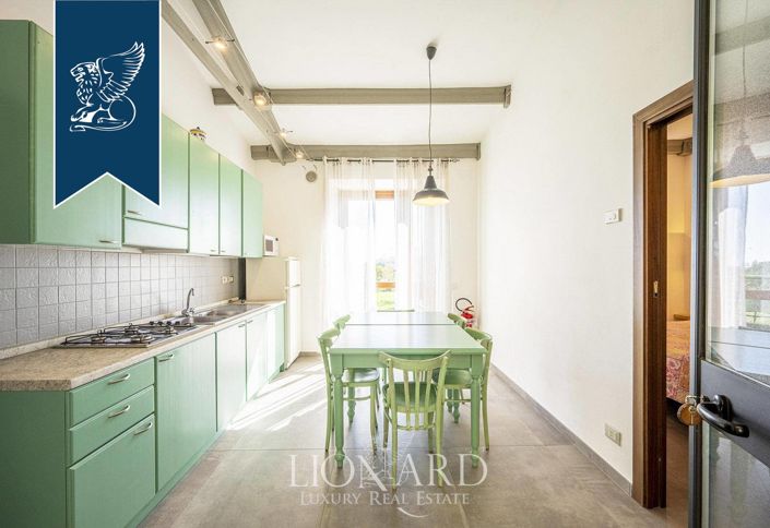 Image No.20-Ferme de 19 chambres à vendre à Chianciano Terme