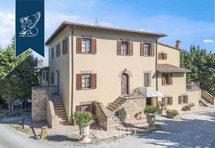 Image No.8-Ferme de 19 chambres à vendre à Chianciano Terme