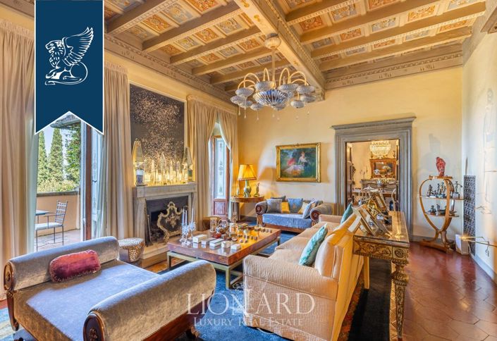 Image No.19-10 Bed Villa for sale