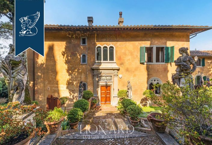 Image No.6-10 Bed Villa for sale