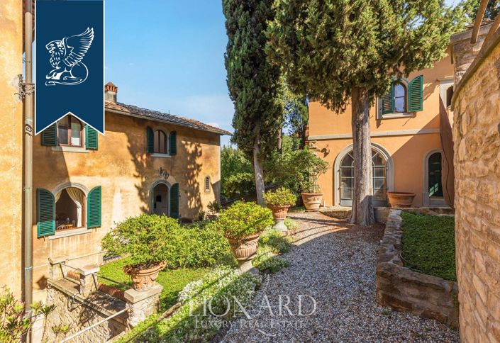 Image No.7-10 Bed Villa for sale