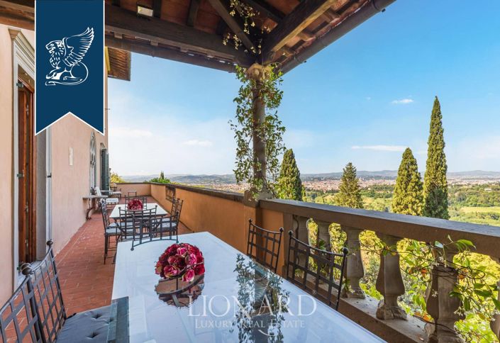 Image No.9-10 Bed Villa for sale