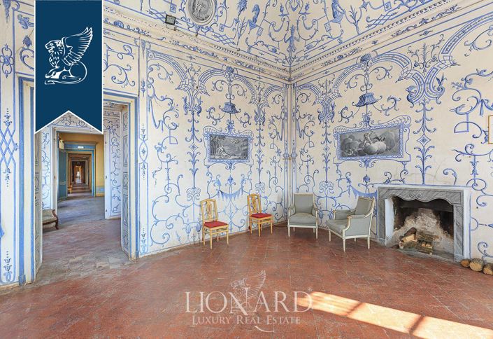 Image No.30-10 Bed Property for sale