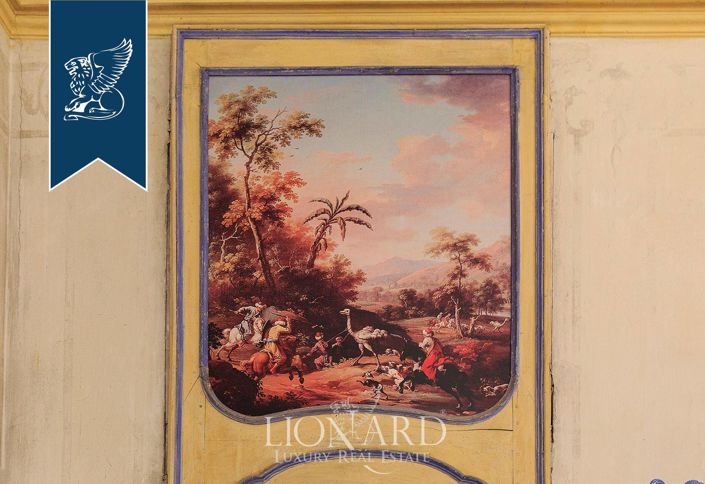 Image No.53-10 Bed Property for sale