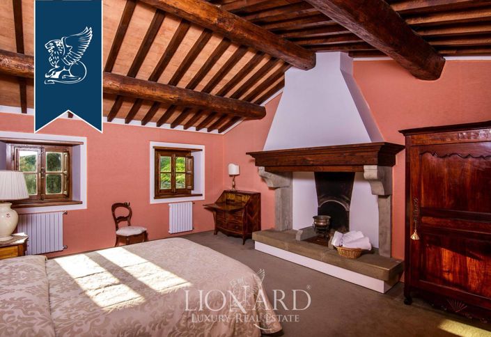 Image No.15-6 Bed Country House for sale