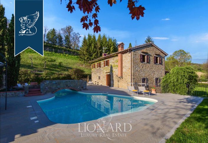 Image No.2-6 Bed Country House for sale