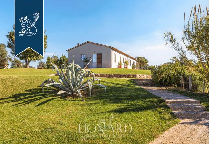 Image No.11-11 Bed Farmhouse for sale