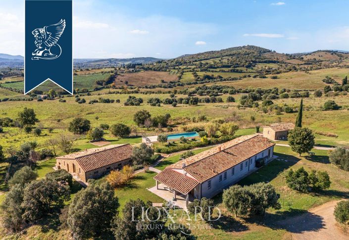 Image No.3-11 Bed Farmhouse for sale