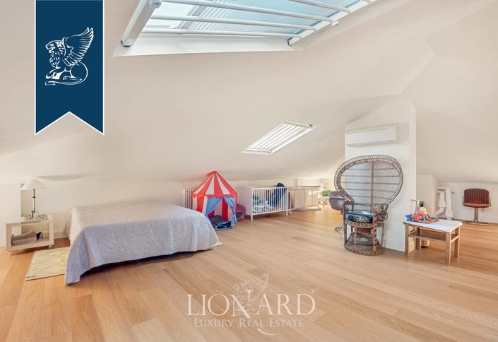 Image No.12-4 Bed Villa for sale